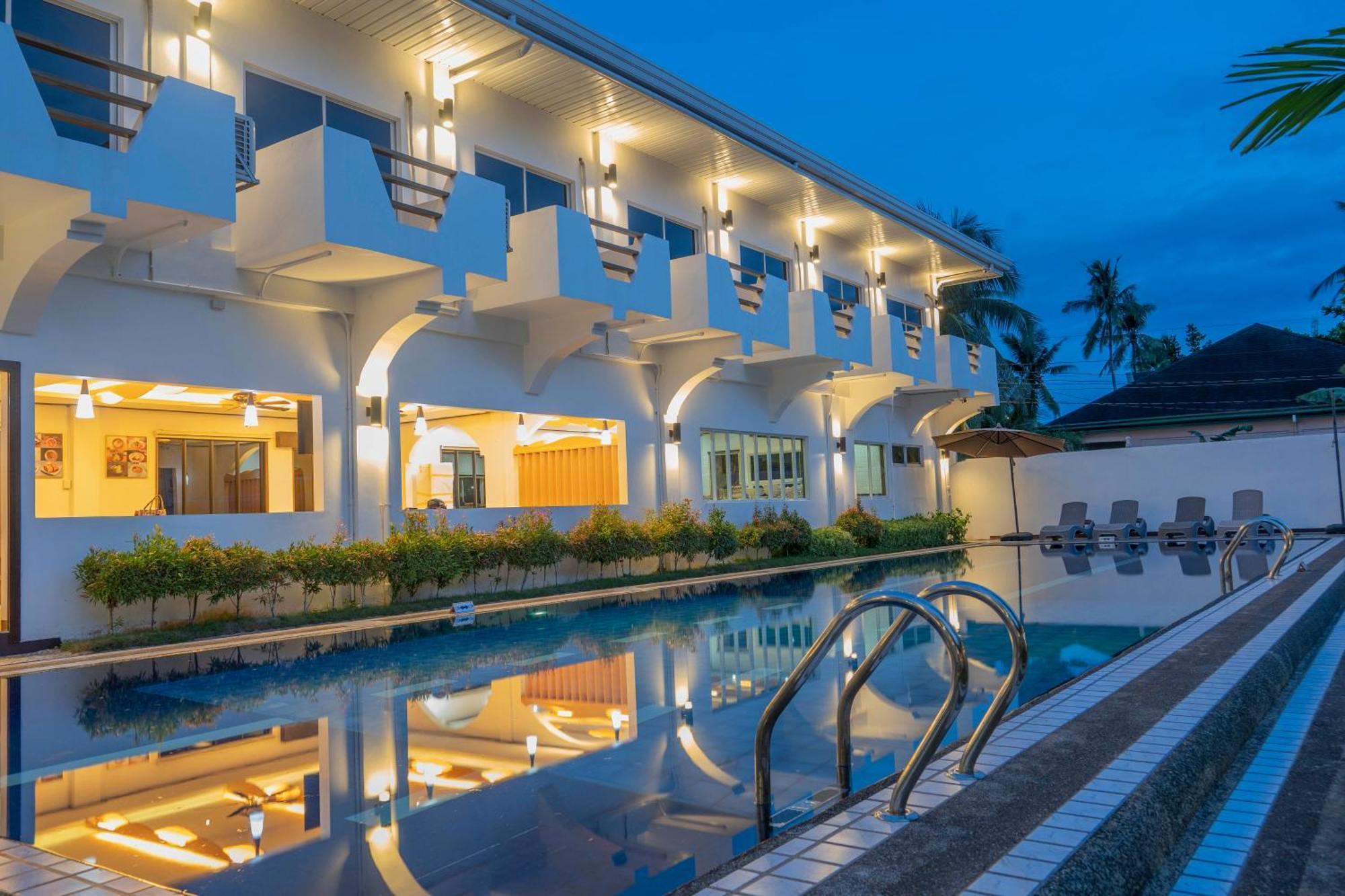 Adela Resort Panglao Exterior photo