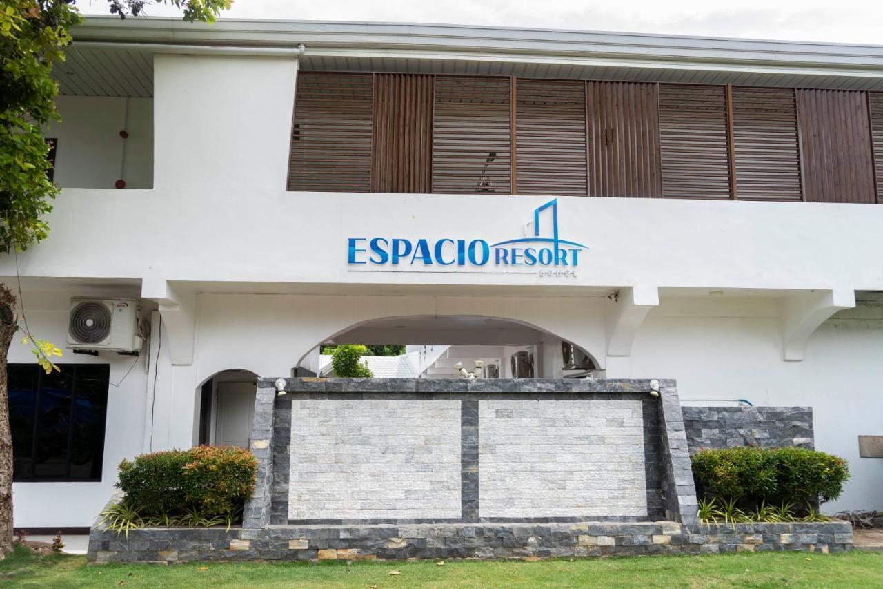 Adela Resort Panglao Exterior photo
